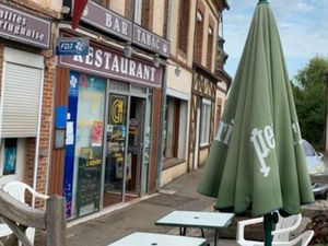 Fond De Commerce  boutique 150 m²