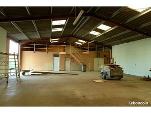 Loue local industriel