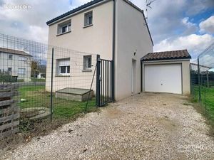 Villa 82 m² Saint Sulpice La Pointe