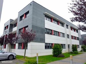 Vente bureaux pour investisseurs locataire en place