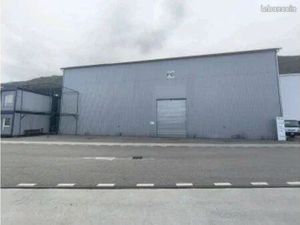 Local 140 m² Pontcharra