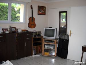 Vends F2 à 78100 Saint germain