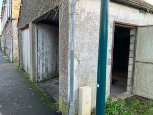 Grand garage à louer 56 m2 Carrouges