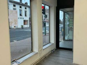 Local professionnel 95 m² – Rue principale Dombasle