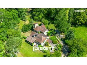 Maison 8 pièces 141 m²