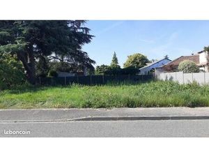 Terrain 430 m² Pommevic