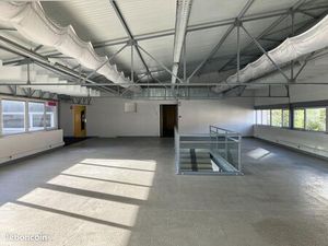 Bureaux 353 m²