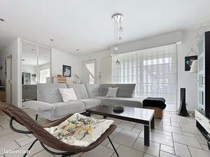 Propriété 4 pièces 90 m²