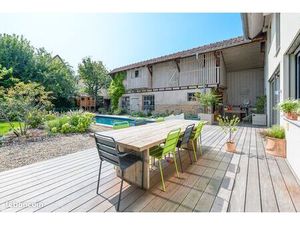 Propriété exceptionnelle  jardin Plein Sud  Piscine  gîte  265 m2 sans vis-à-vis 10 ares