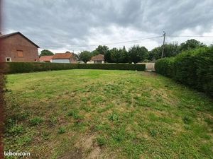 Terrain 1052 m² Saint-Maxent