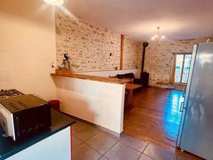 Location meublé maison de village