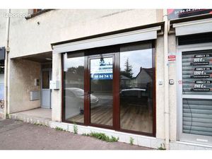 Local commercial de 35 m² sur un axe passant