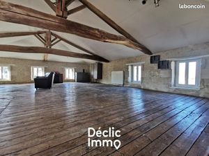 Maison 8 pièces 246 m²