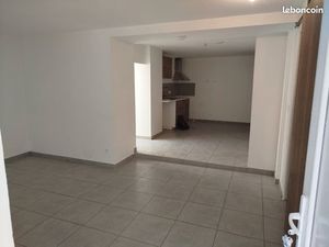 Appartement 2 pièces centre village