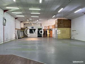 Local d'activité 342 m²