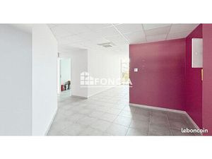 Local commercial 165 m²
