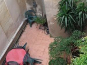 T4 AVEC COUR centre historique  Bordeaux-Victoire