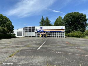 Garage automobile  garage 1900 m² Pau