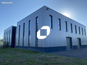 Local d'activité 412 m²