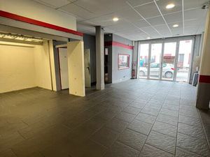 LOCAL COMMERCIAL 271 m² À LOUER – St Jean de Luz – Direct Proprietaire