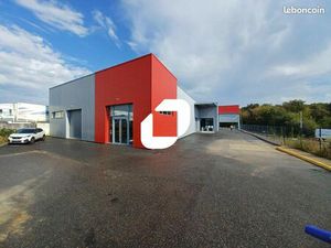 Local d'activité 860 m²