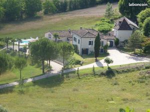 Ensemble maisons et gites