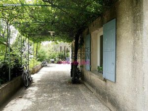 Maison 5 pièces 140 m²