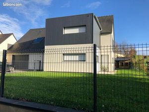 Maison à louer 224 m2