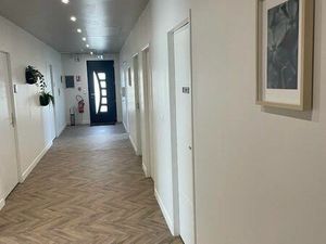 Bureau dans cabinet paramédical