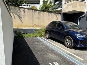 Loue place de parking