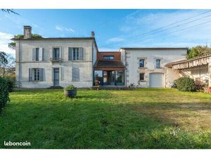 Maison 6 pièces 230 m²