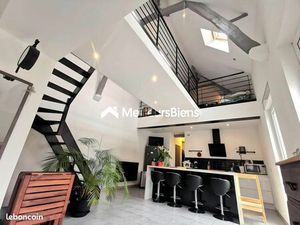 Maison 5 pièces 140 m²