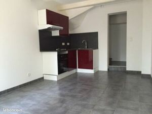 Maison 3 pièces Blomac