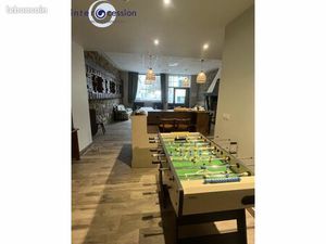 Local commercial 250 m² LES ROUSSES