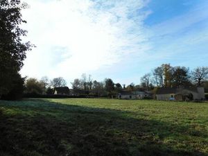 Terrain 2 391 m² Condat Sur Vienne