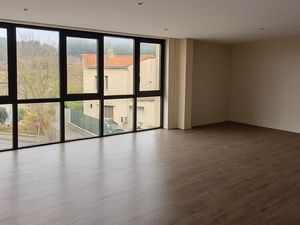 Bureau moderne 37 m² – Climatisation – 1 place parking incluse – Carcassonne (proche gare)