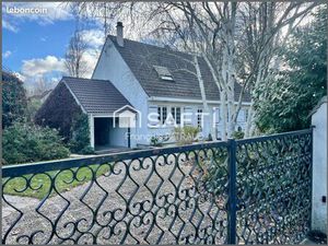 Propriété 6 pièces 147 m²