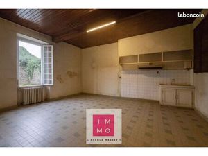 Maison 9 pièces 244 m²