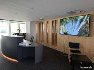 Bureaux 700 m²