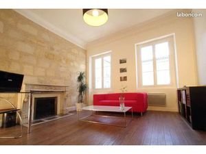 Local professionnel proche barrière du Médoc