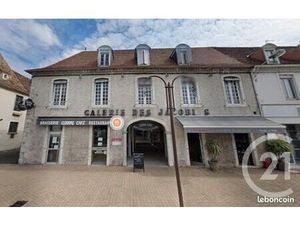 Local commercial 70 m²