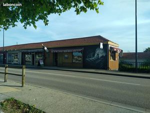 Cave à vin où autre commerce