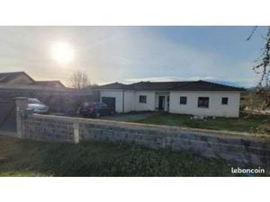 Maison avec vue sur les Pyrénées