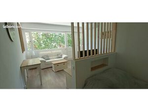 Apparetement meublé climatisé avec parking et terrasse