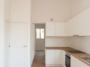 Maison refaite à neuf avec terrasses