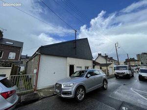 Local d'activité 235 m²