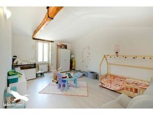 Maison 3 pièces 141 m²