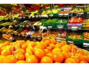 FRUITS ET LEGUMES ou DROIT AU BAIL 83 m² - Emplacement 1er ordre