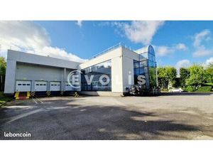 Local d'activité 4 370 m²