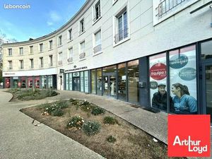 Bureaux 85 m²